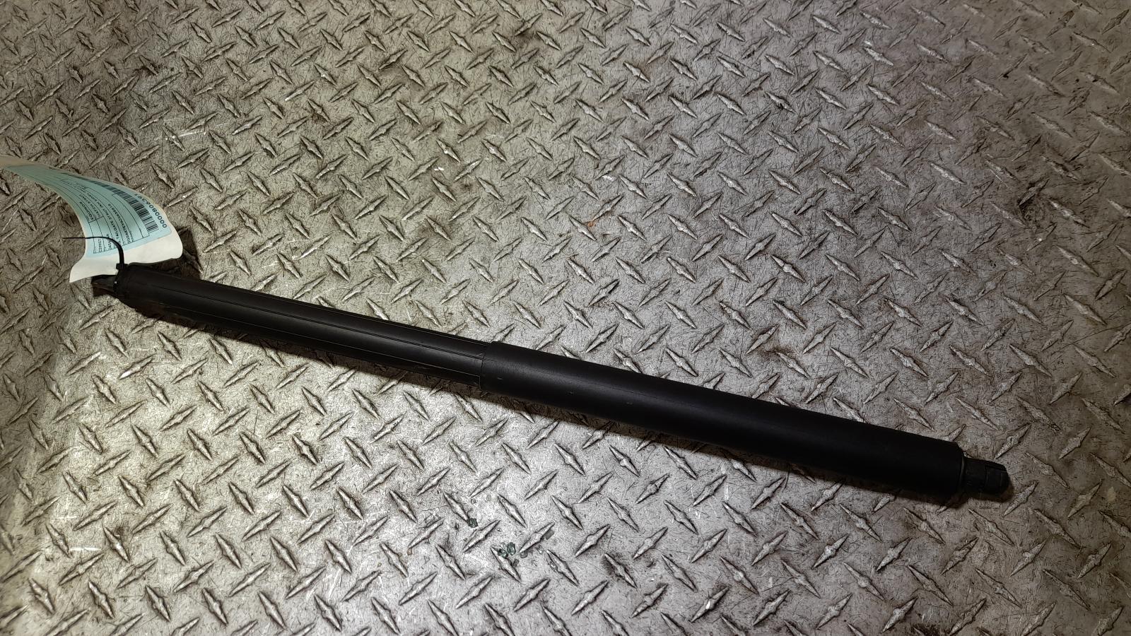 View Auto part Hatch Strut Holden Equinox 2018