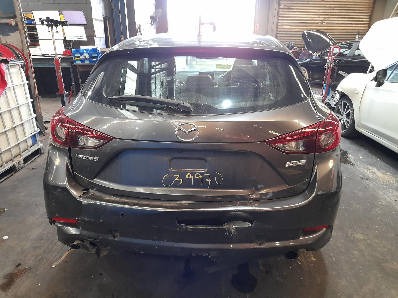View Auto part Rear/Tailgate Glass Mazda 3 2018