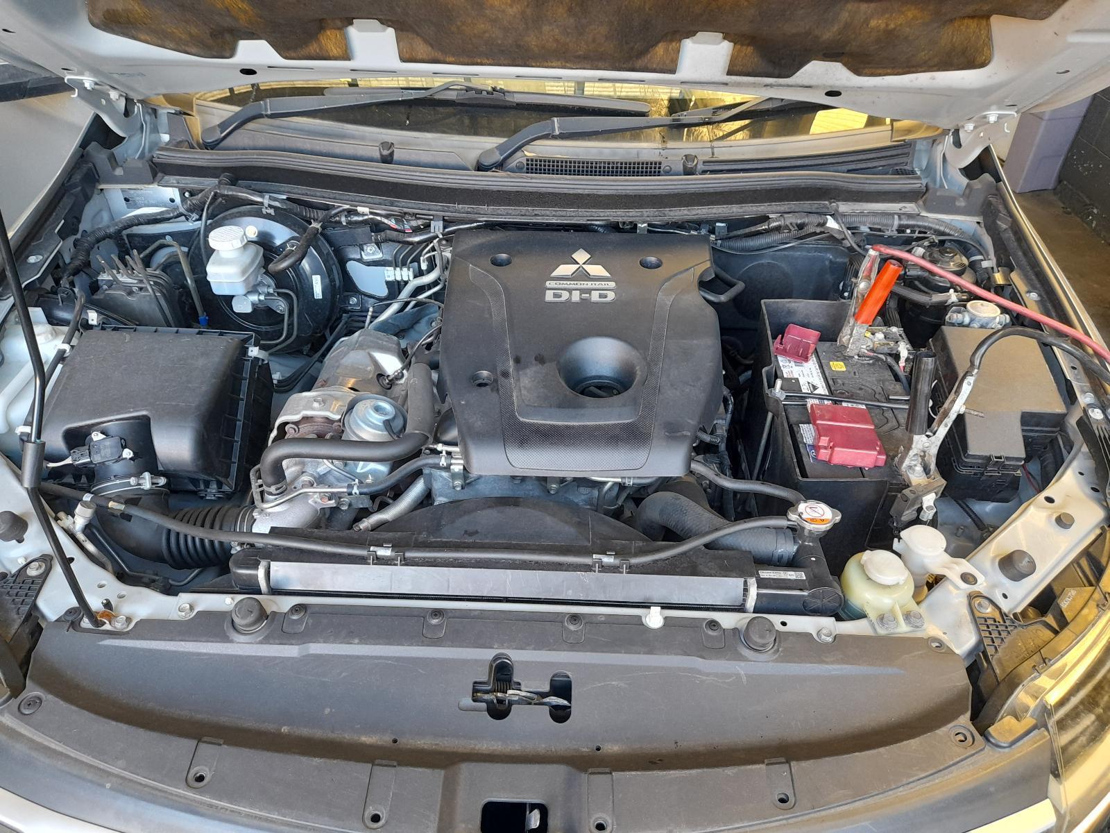 View Auto part Engine Mitsubishi Pajero 2016