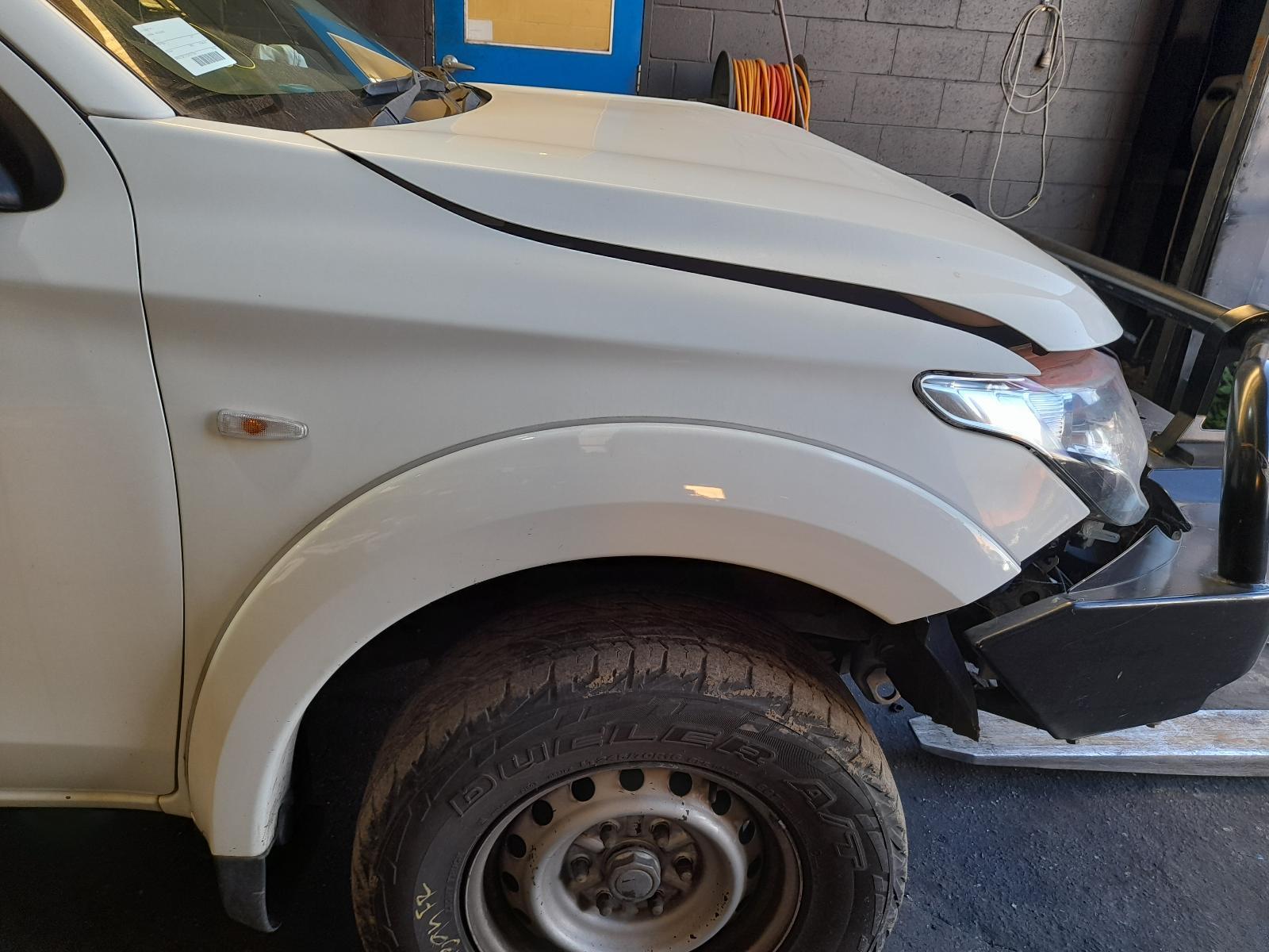 View Auto part Right Guard Mitsubishi Triton 2017