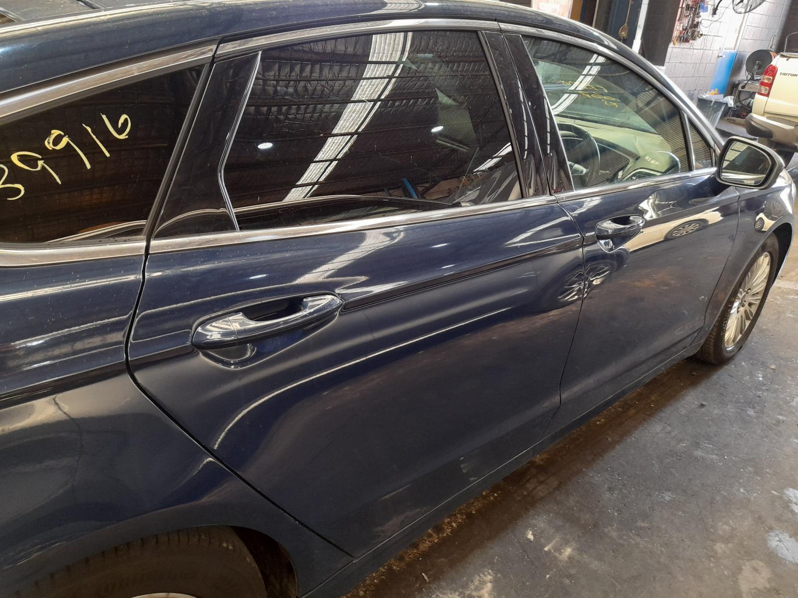 View Auto part Right Rear Side Glass Ford Mondeo 2015