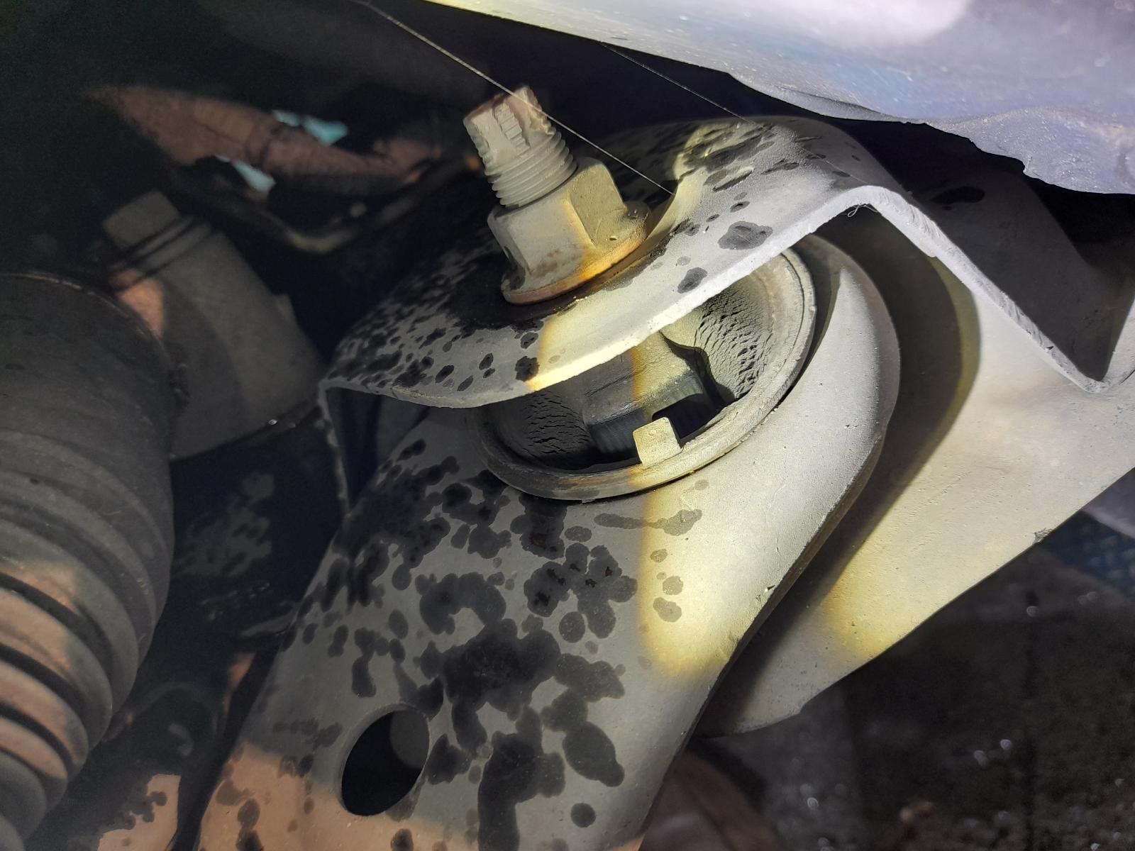 View Auto part Left Front Lower Control Arm Toyota Corolla 2017