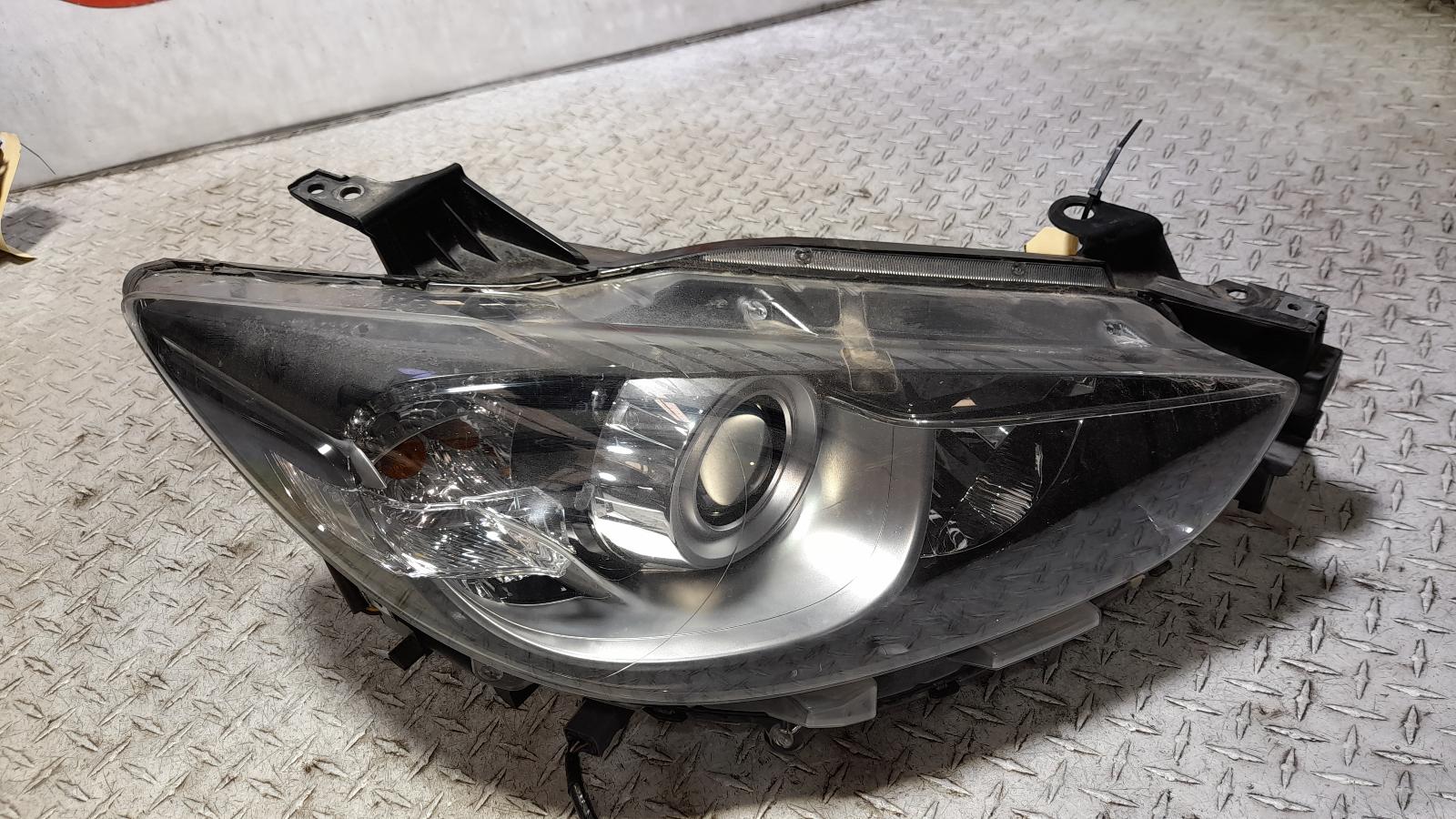 View Auto part Right Headlamp Mazda Cx5 2014