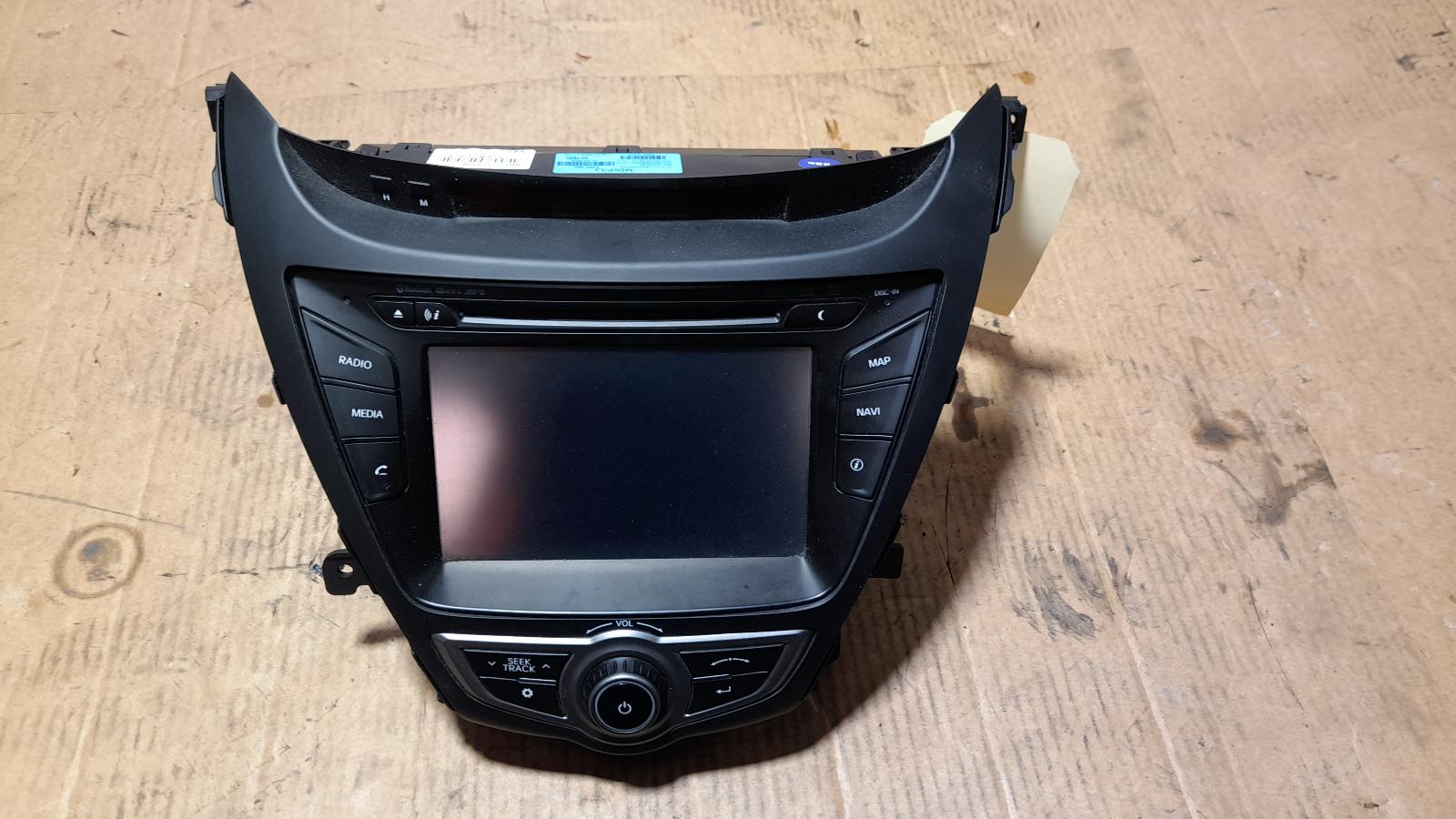 View Auto part Radio/Cd/Dvd/Sat/Tv Hyundai Elantra 2014