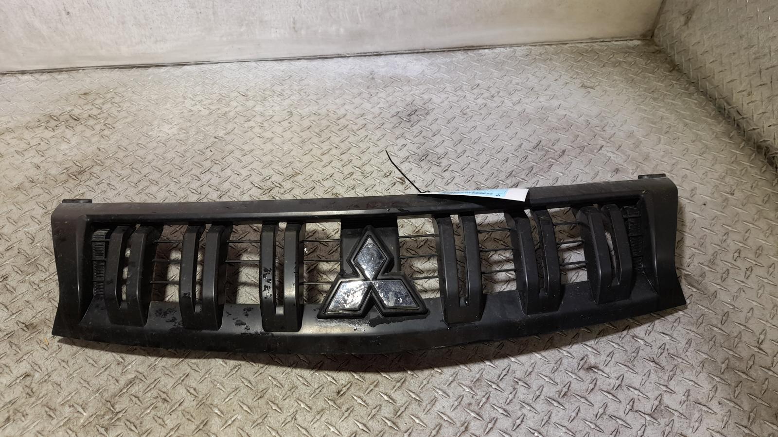 2017 Mitsubishi Triton Grille View Auto part Grille Mitsubishi Triton 2017