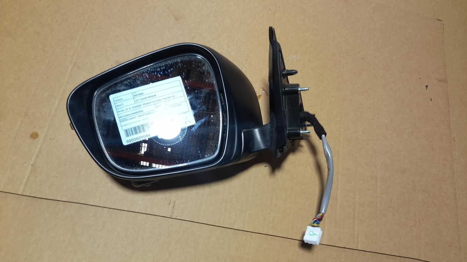 View Auto part Left Door Mirror Nissan Navara 2018