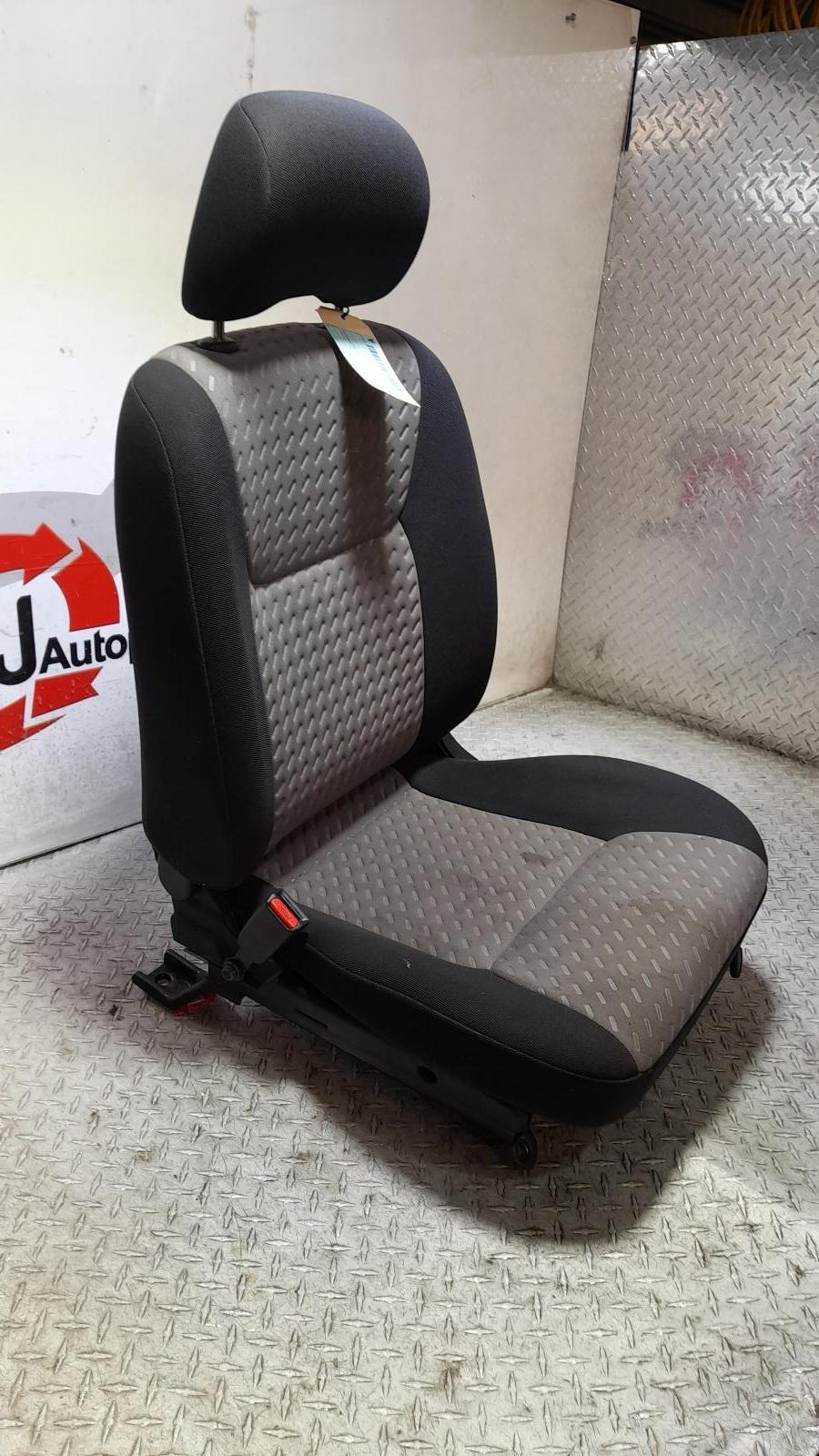 View Auto part Front Seat Nissan Navara 2011