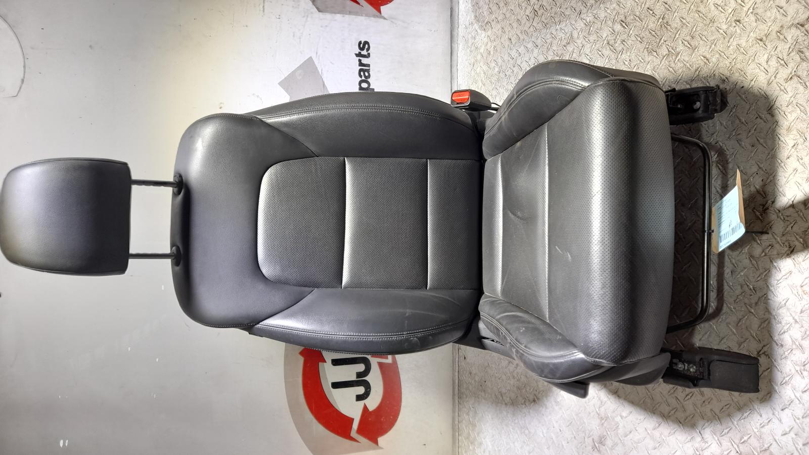 View Auto part Front Seat Hyundai Tucson 2019