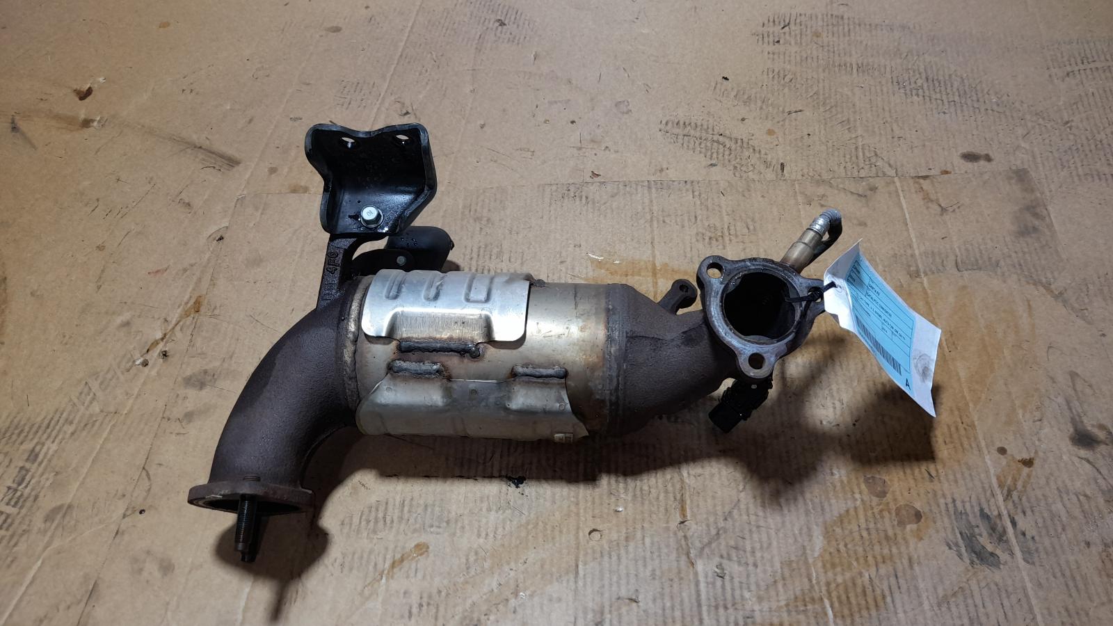 View Auto part Catalytic Converter Hyundai Santa Fe 2014