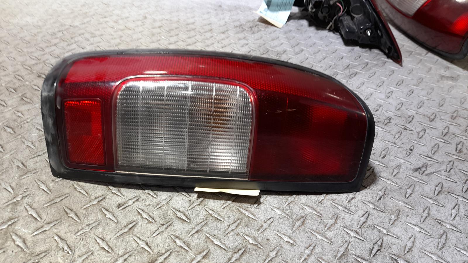 View Auto part Left Taillight Nissan Navara 2012