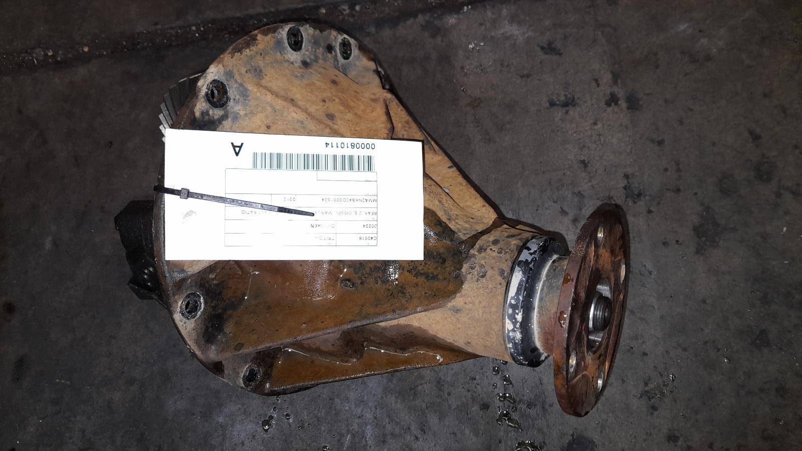 View Auto part Differential Centre Mitsubishi Triton 2012