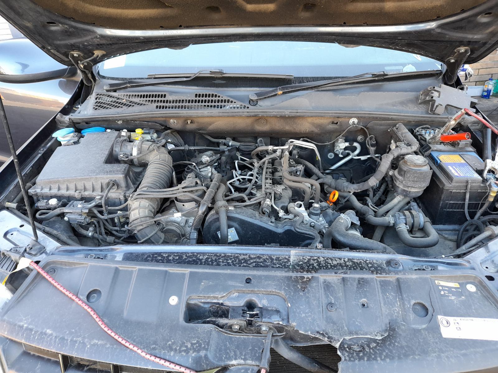 View Auto part Engine Volkswagen Amarok 2011