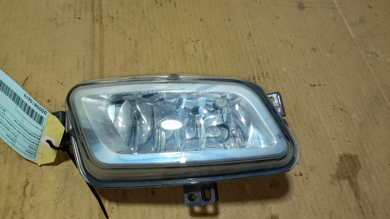 View Auto part Right Indicator/Fog/Side Ford Ranger 2016