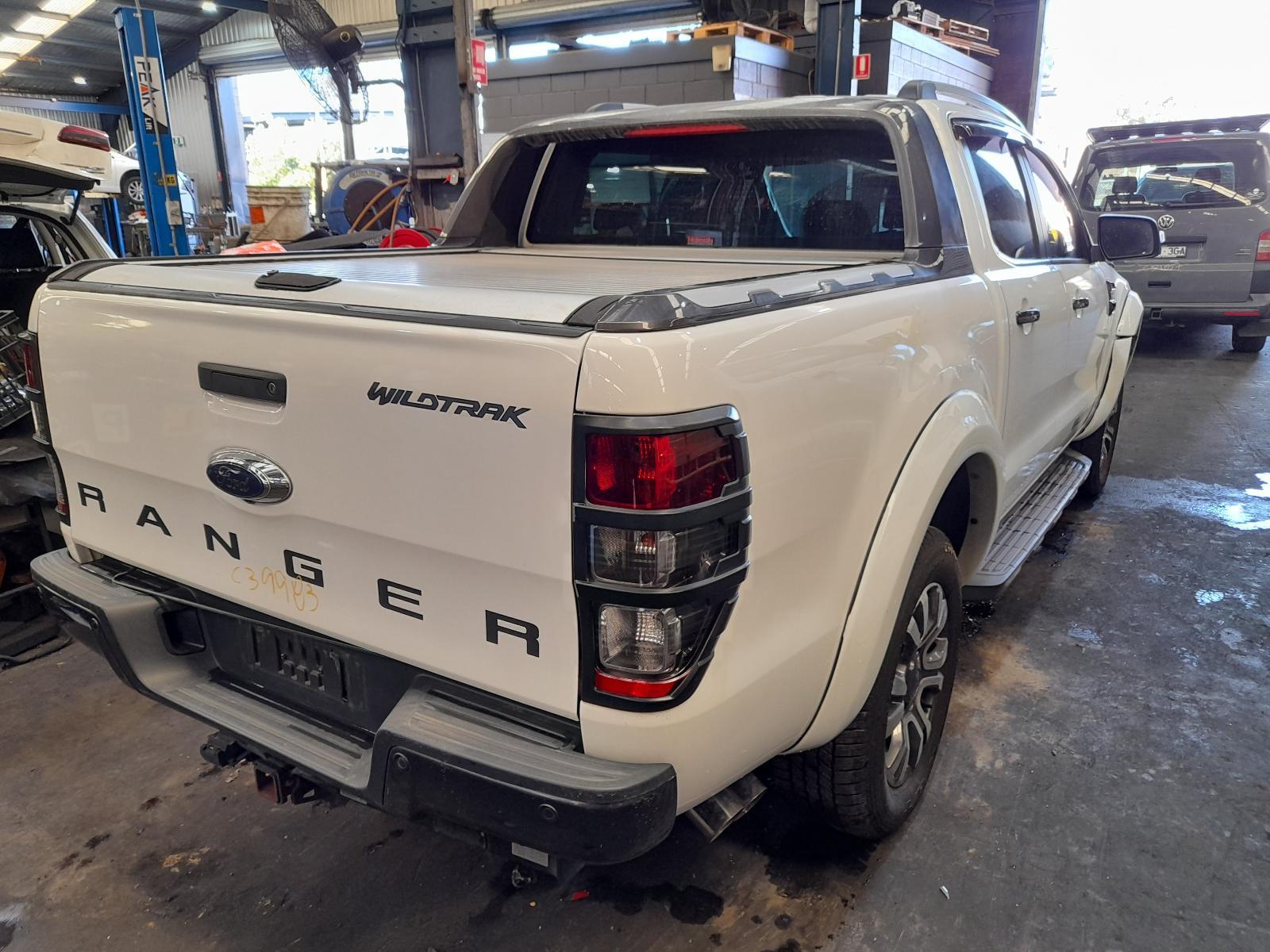 View Auto part Tonneau/Cover Ford Ranger 2016