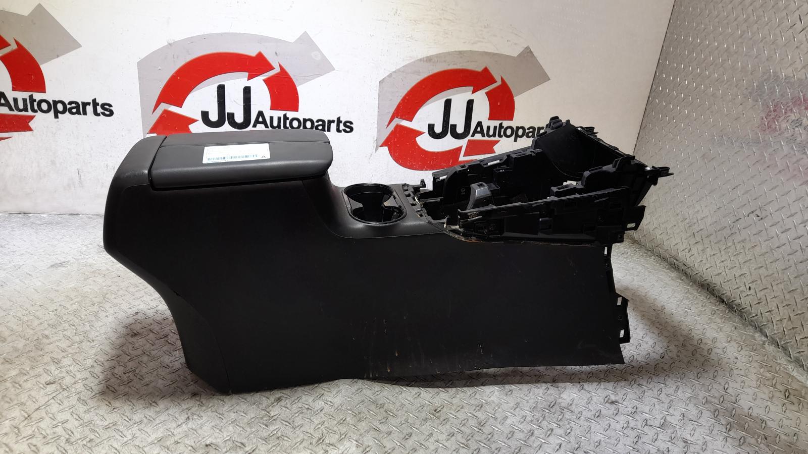 View Auto part Console Mazda Cx9 2018