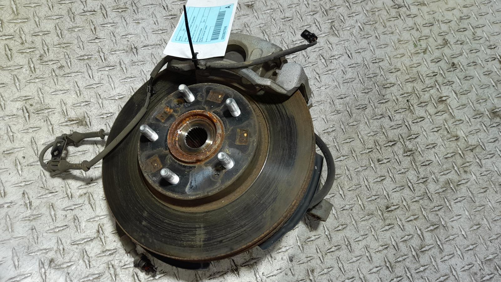 View Auto part Left Front Hub Assembly Hyundai I30 2014