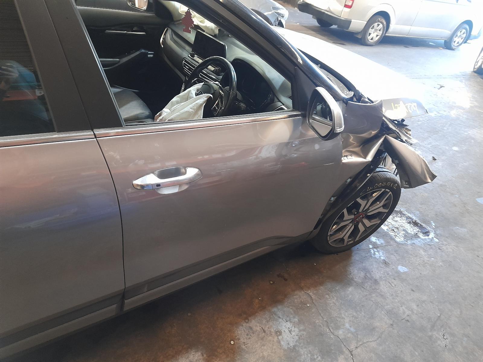 View Auto part Right Front Door Window Kia Seltos 2020