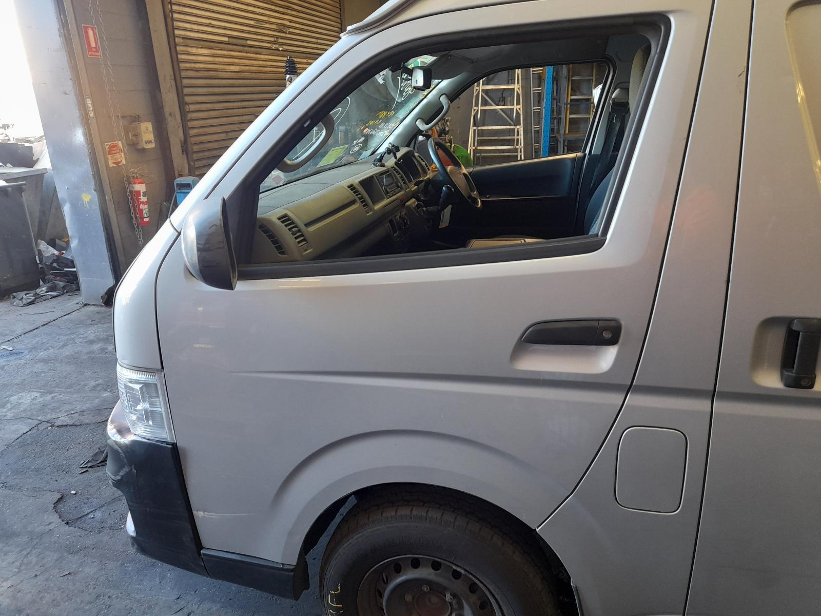 View Auto part Left Front Window Reg/Motor Toyota Hiace 2013