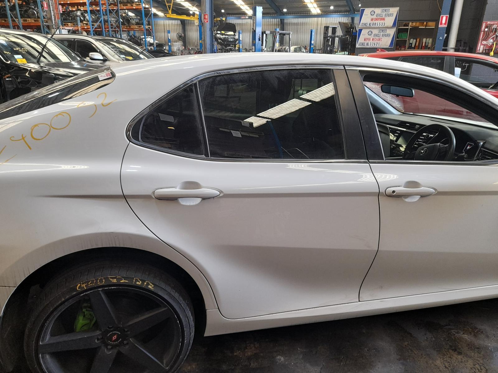 View Auto part Right Rear Door Sliding Toyota Camry 2019