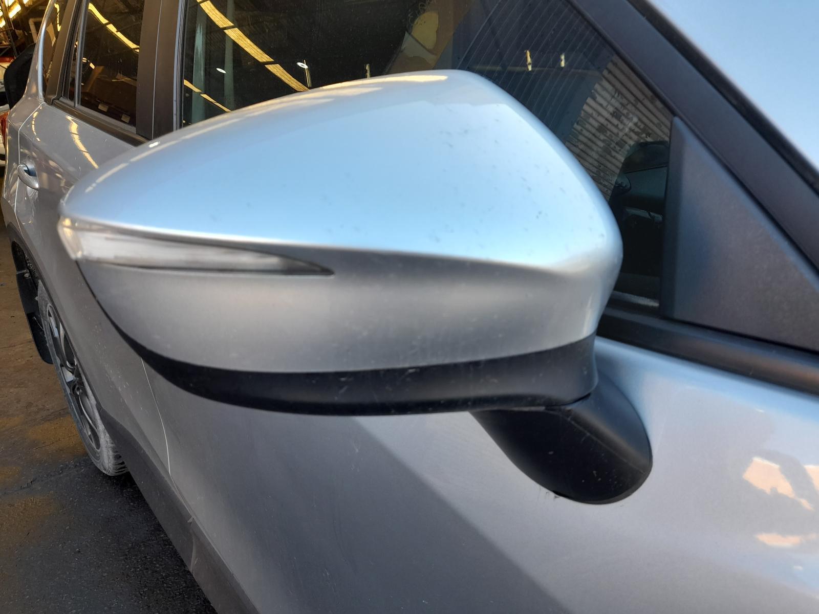 View Auto part Right Door Mirror Mazda Cx5 2016