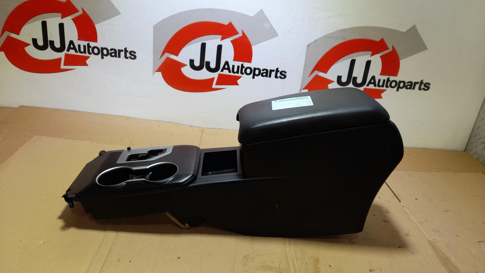 View Auto part Console Toyota Camry 2017