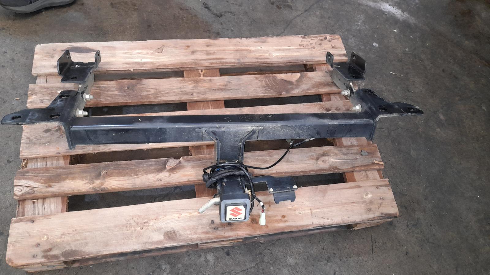 View Auto part Towbar Suzuki Vitara 2012