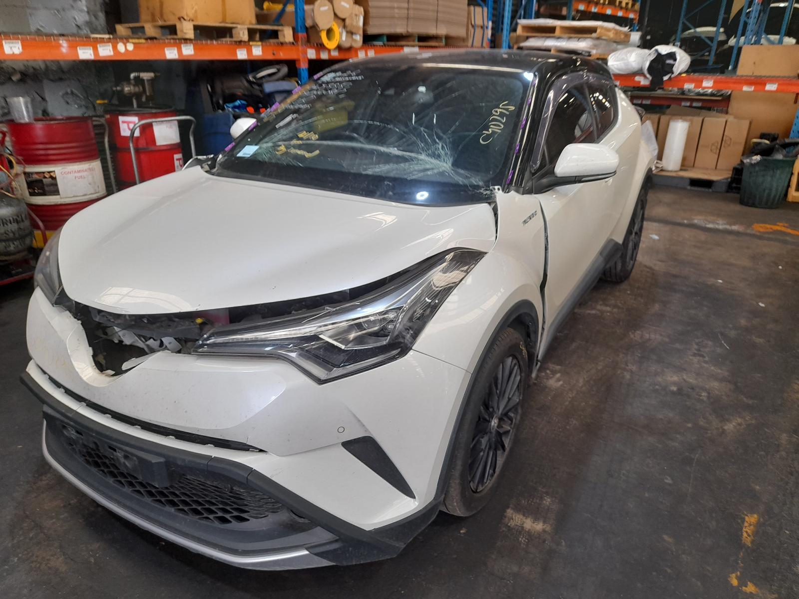 View Auto part Trans/Gearbox Toyota C-hr 2017