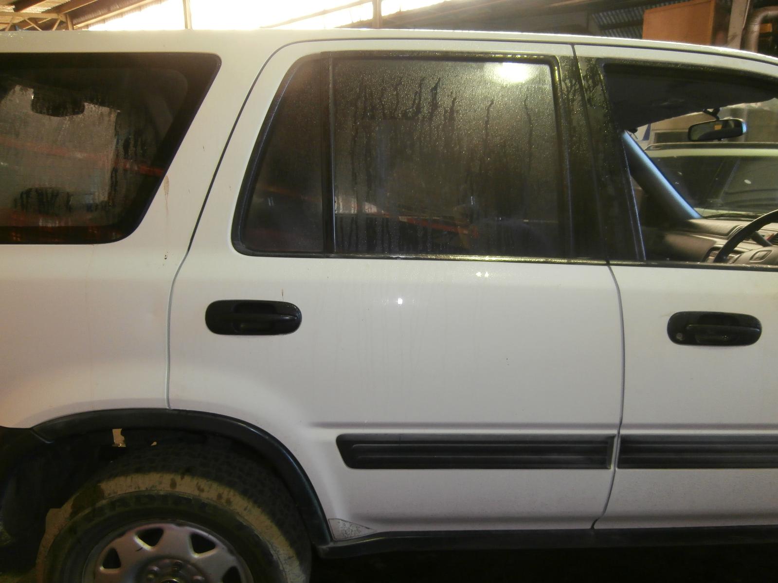 View Auto part Bonnet Lock/Support Honda Crv 1999