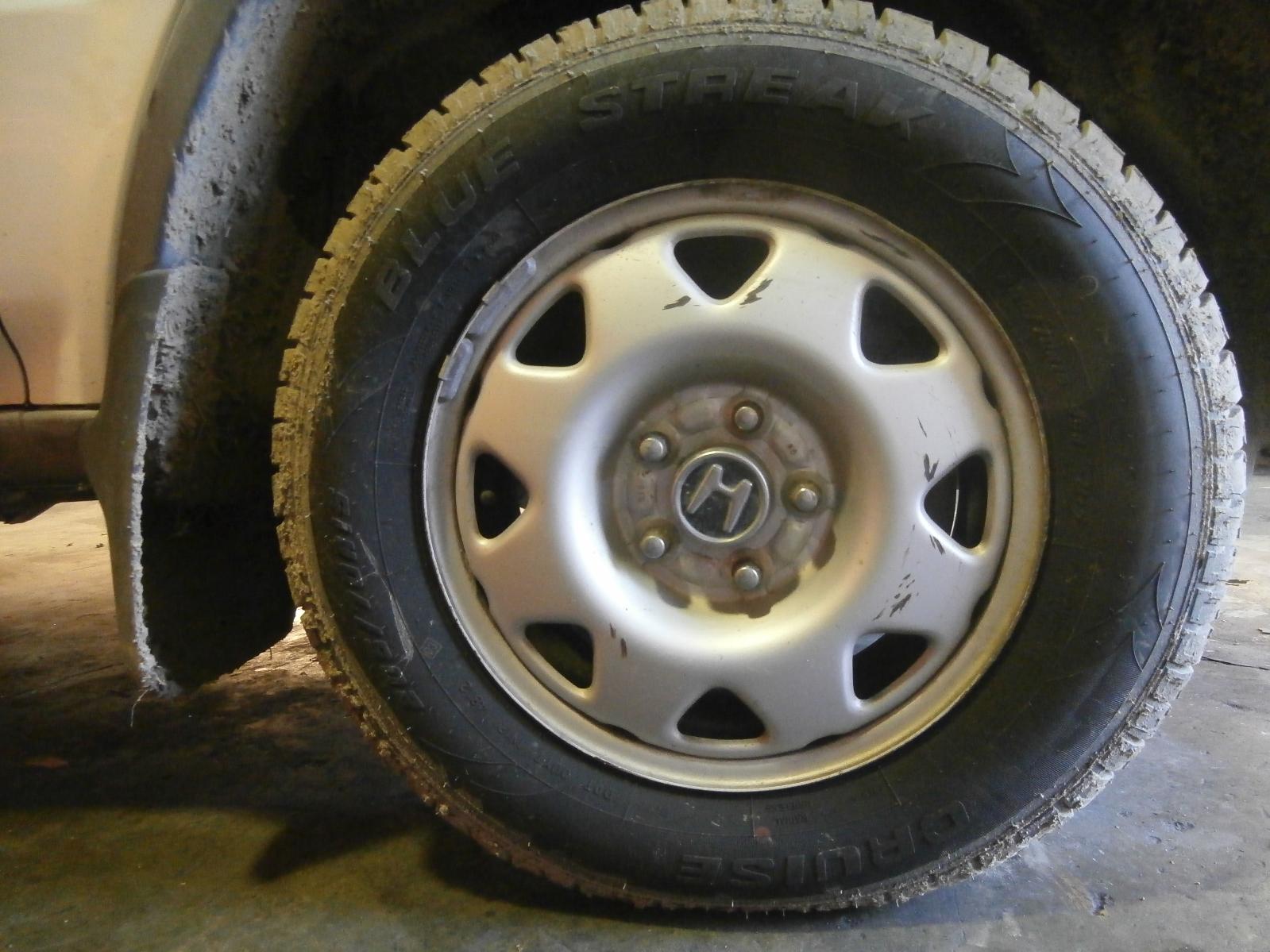 View Auto part Bonnet Lock/Support Honda Crv 1999