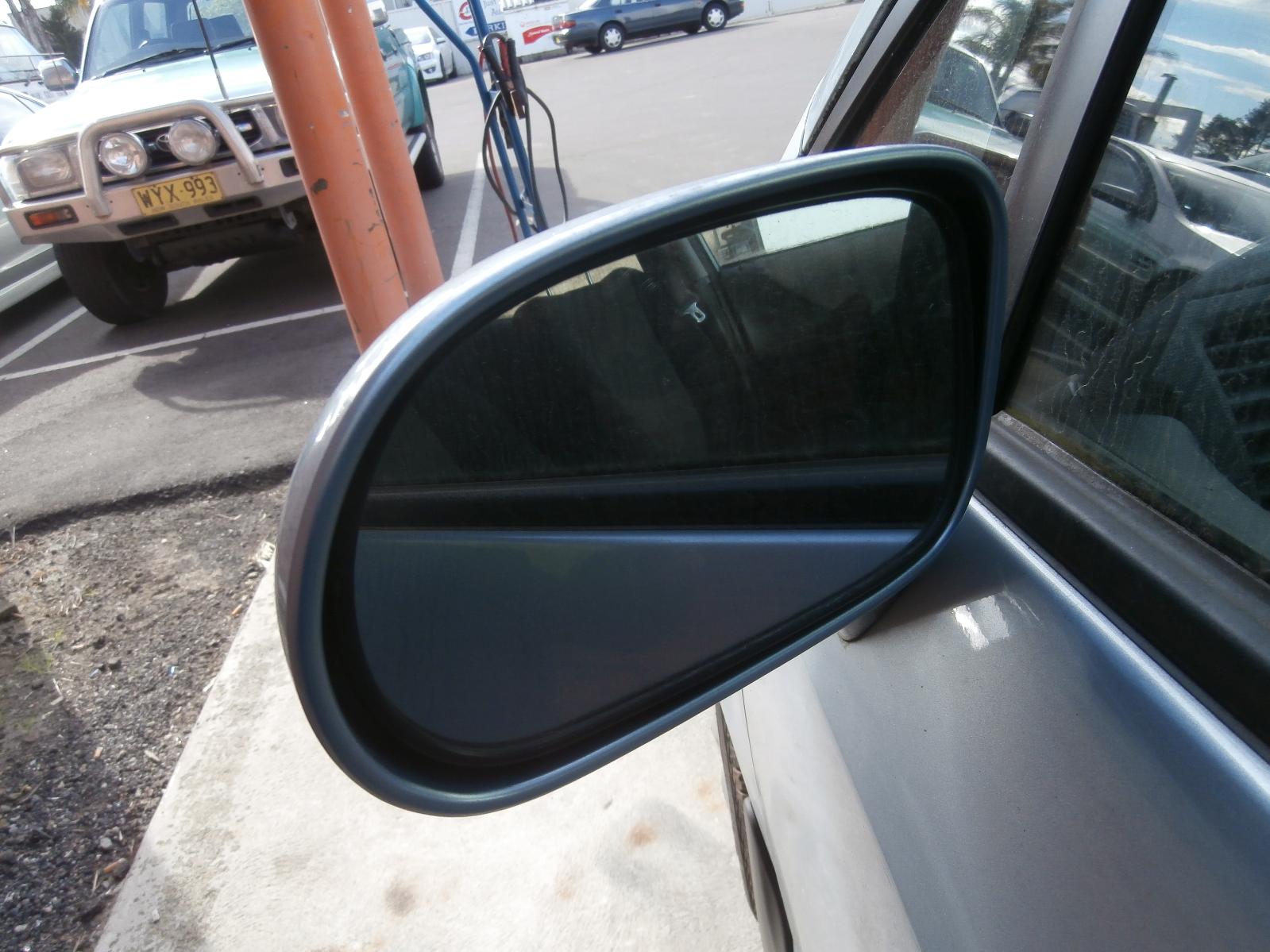 View Auto part Bonnet Lock/Support Honda Jazz 2006