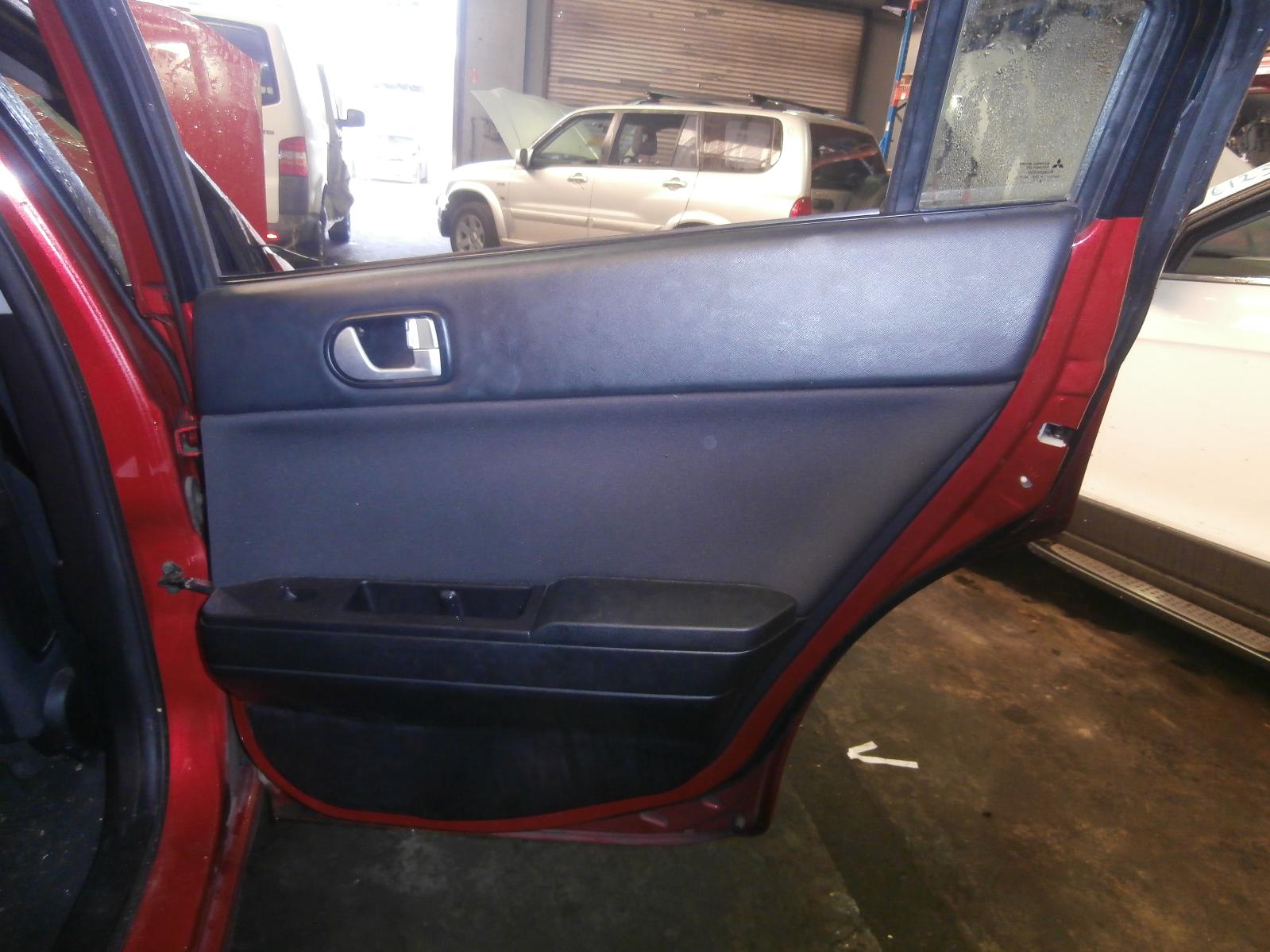 View Auto part Radio/Cd/Dvd/Sat/Tv Mitsubishi 380 2005