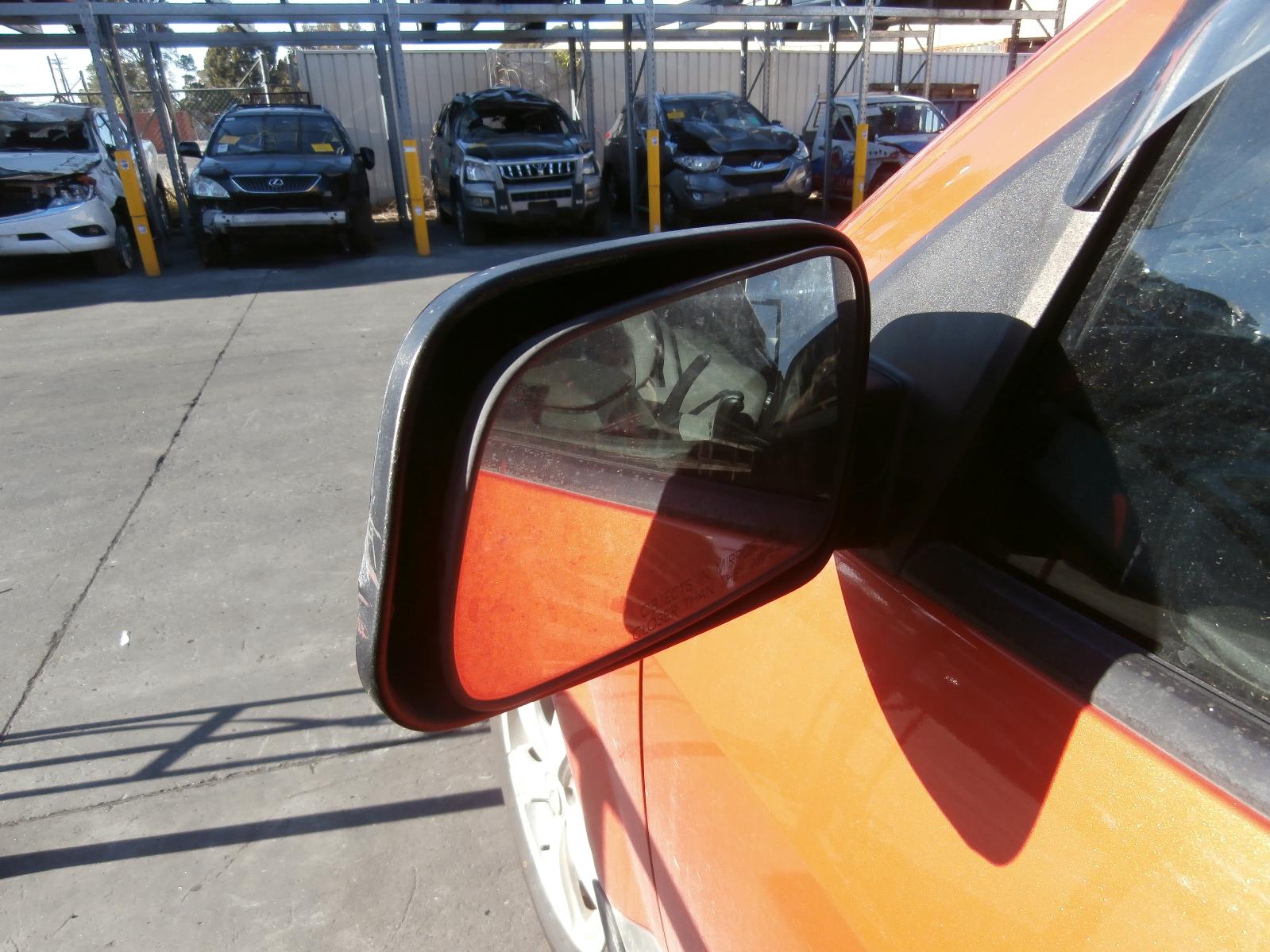 View Auto part Bonnet Lock/Support Ford Territory 2004