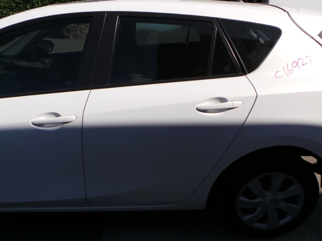 View Auto part Grille Mazda 3 2010