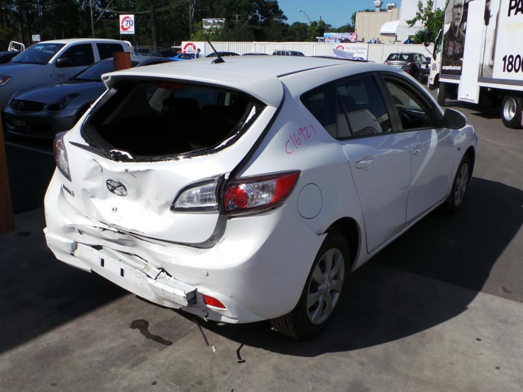 View Auto part Grille Mazda 3 2010