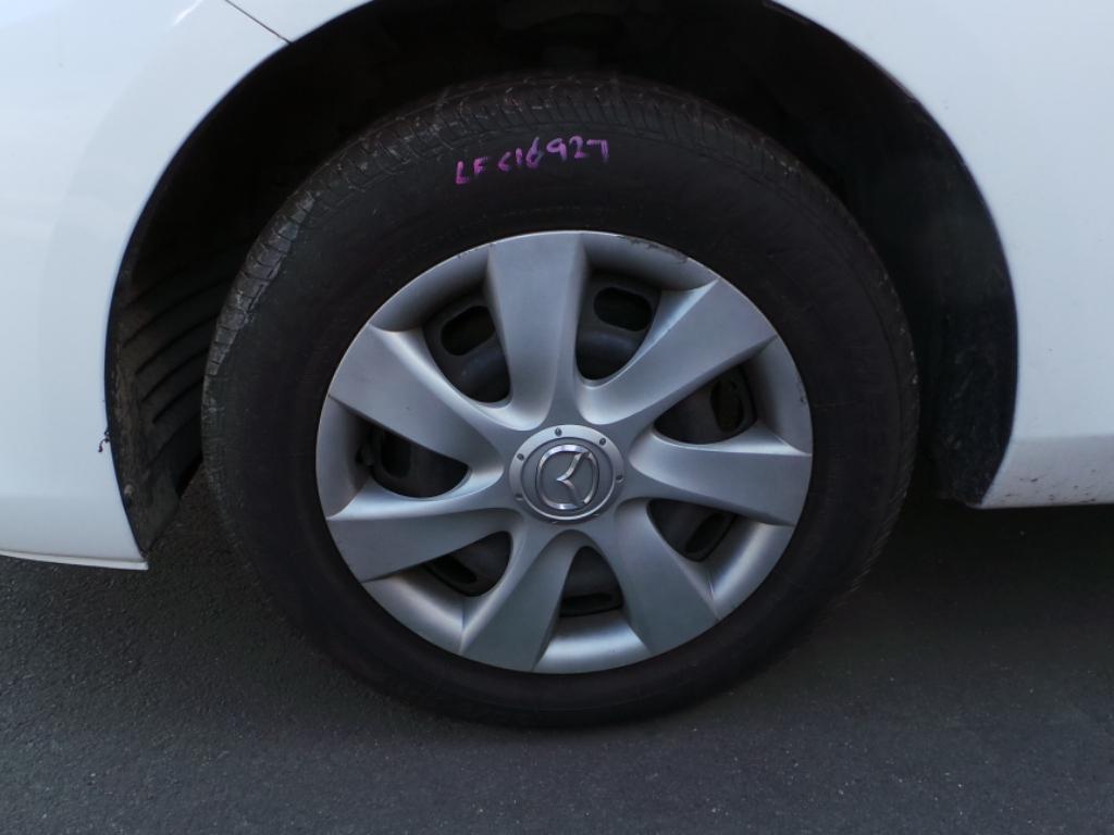 View Auto part Grille Mazda 3 2010