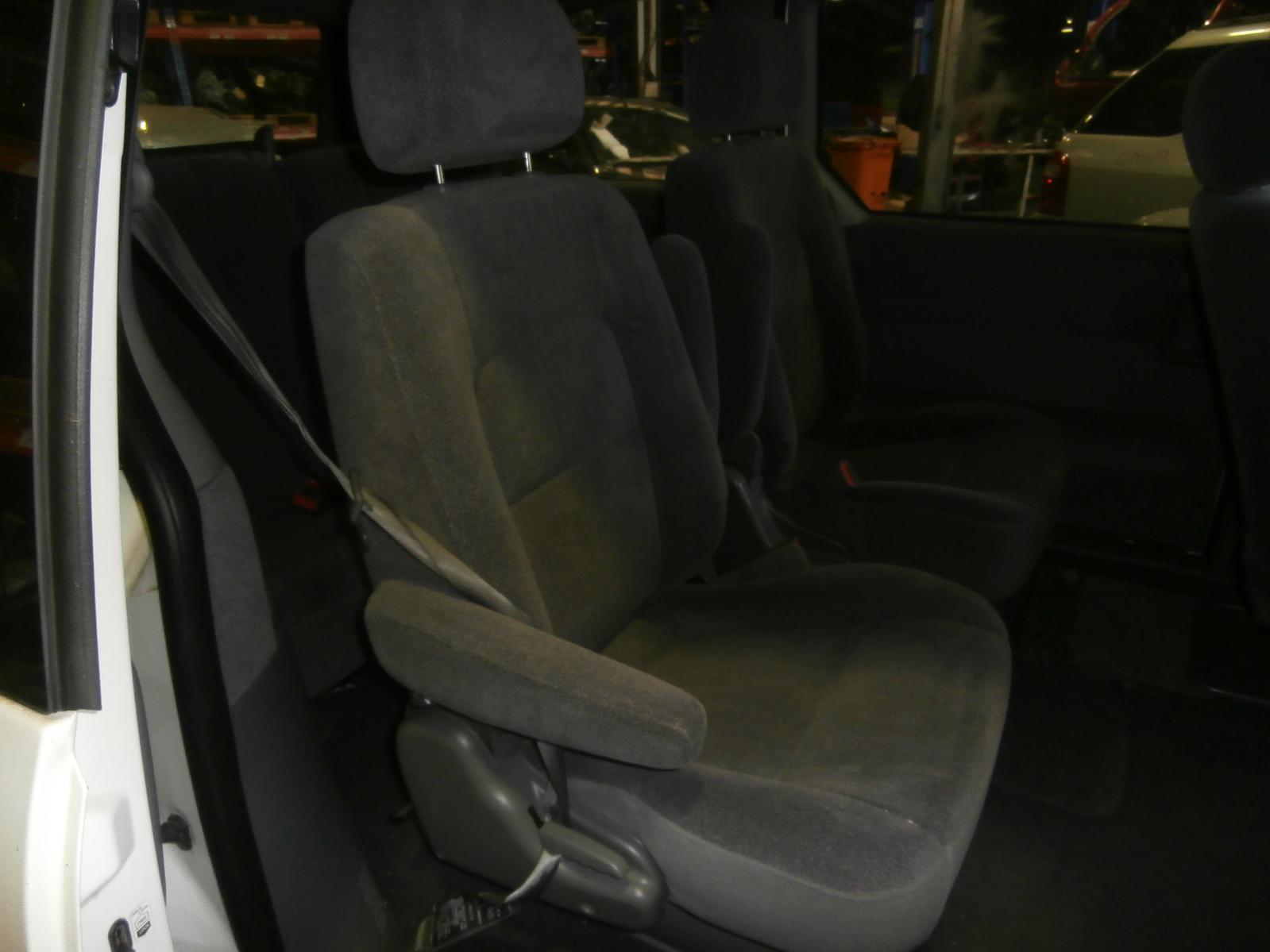 View Auto part Radio/Cd/Dvd/Sat/Tv Kia Carnival/grand Carnival 2002