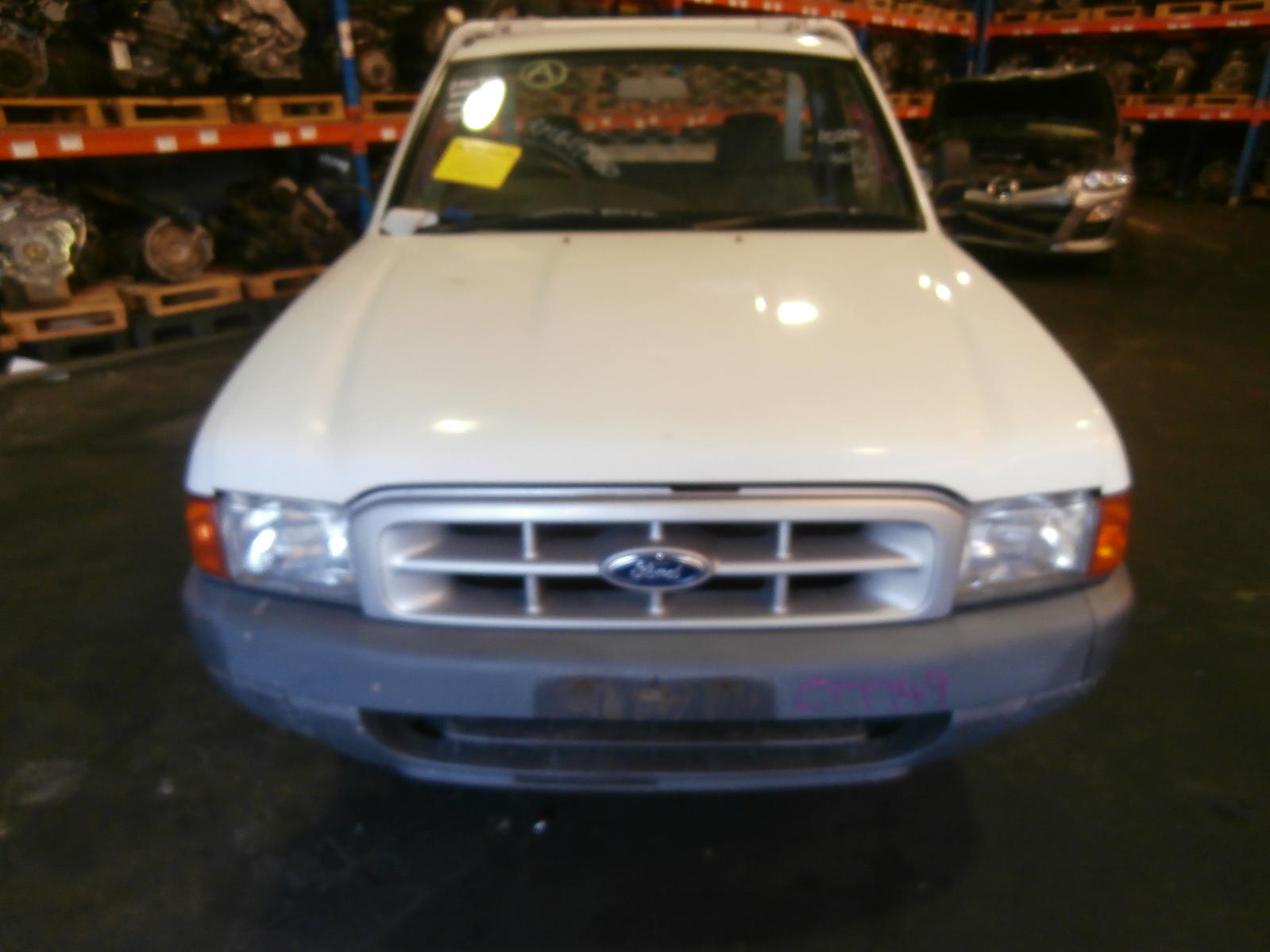 View Auto part Radio/Cd/Dvd/Sat/Tv Ford Courier 2001