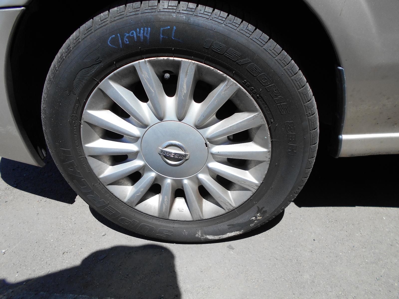 View Auto part Left Front Door Window Nissan Pulsar 2004