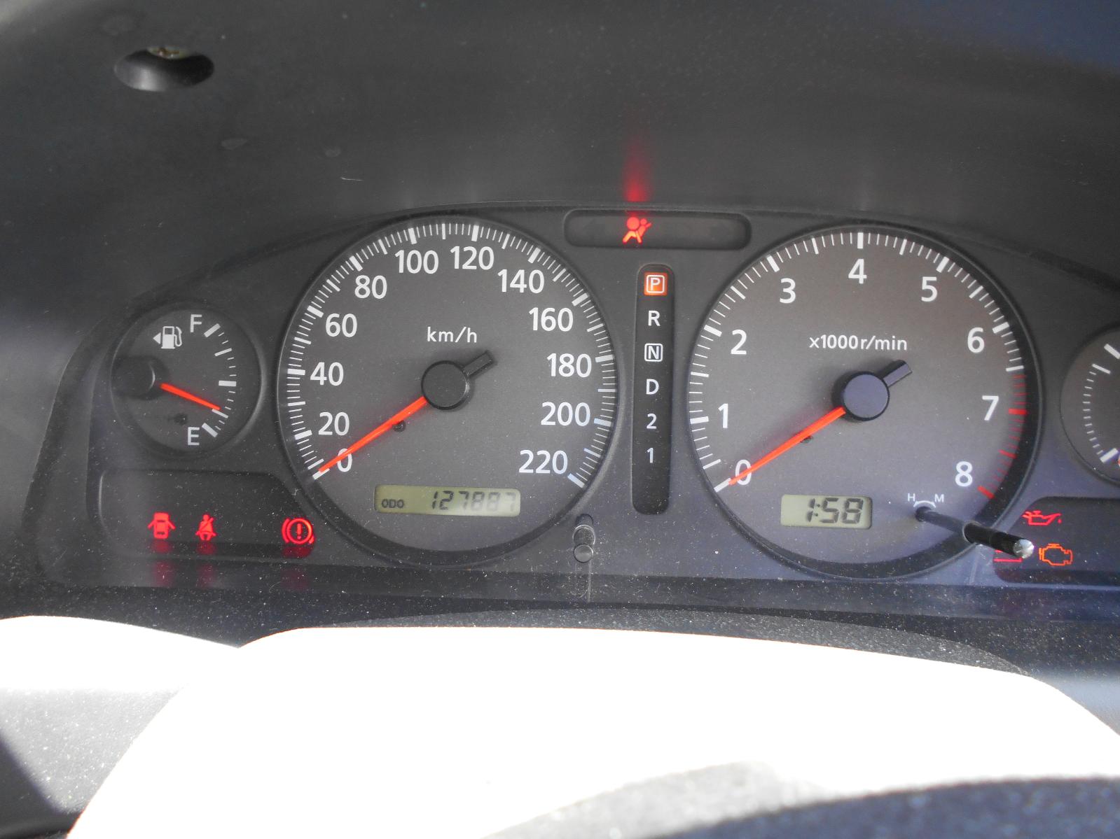 View Auto part Left Front Door Window Nissan Pulsar 2004