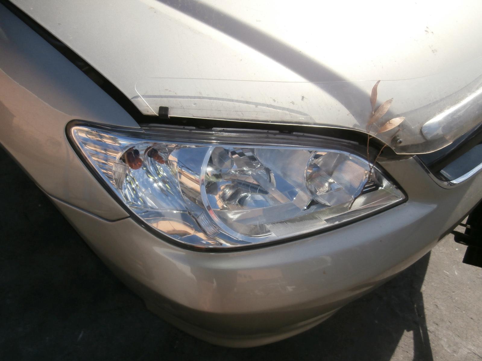 View Auto part Left Front Door Window Honda Civic 2005