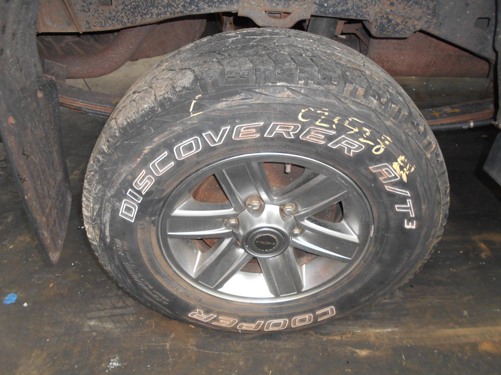 View Auto part Bonnet Lock/Support Toyota Hilux 2008