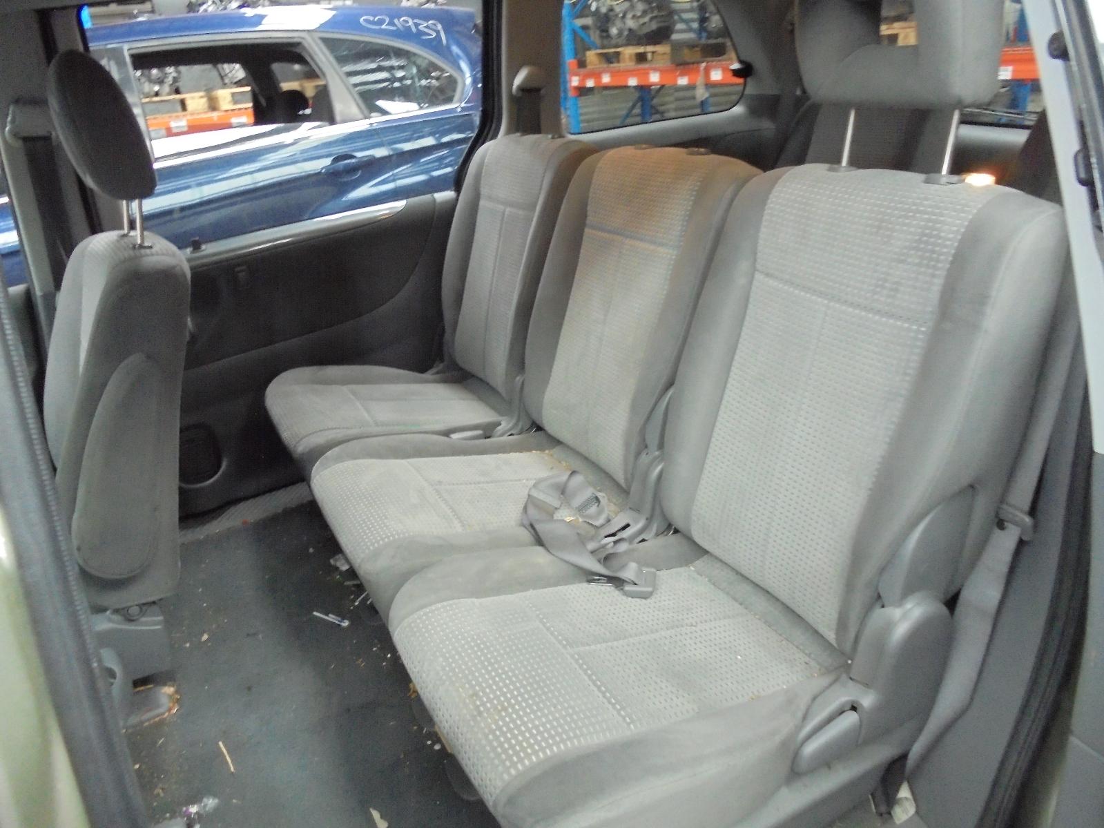 View Auto part Radio/Cd/Dvd/Sat/Tv Mazda Mpv 2005