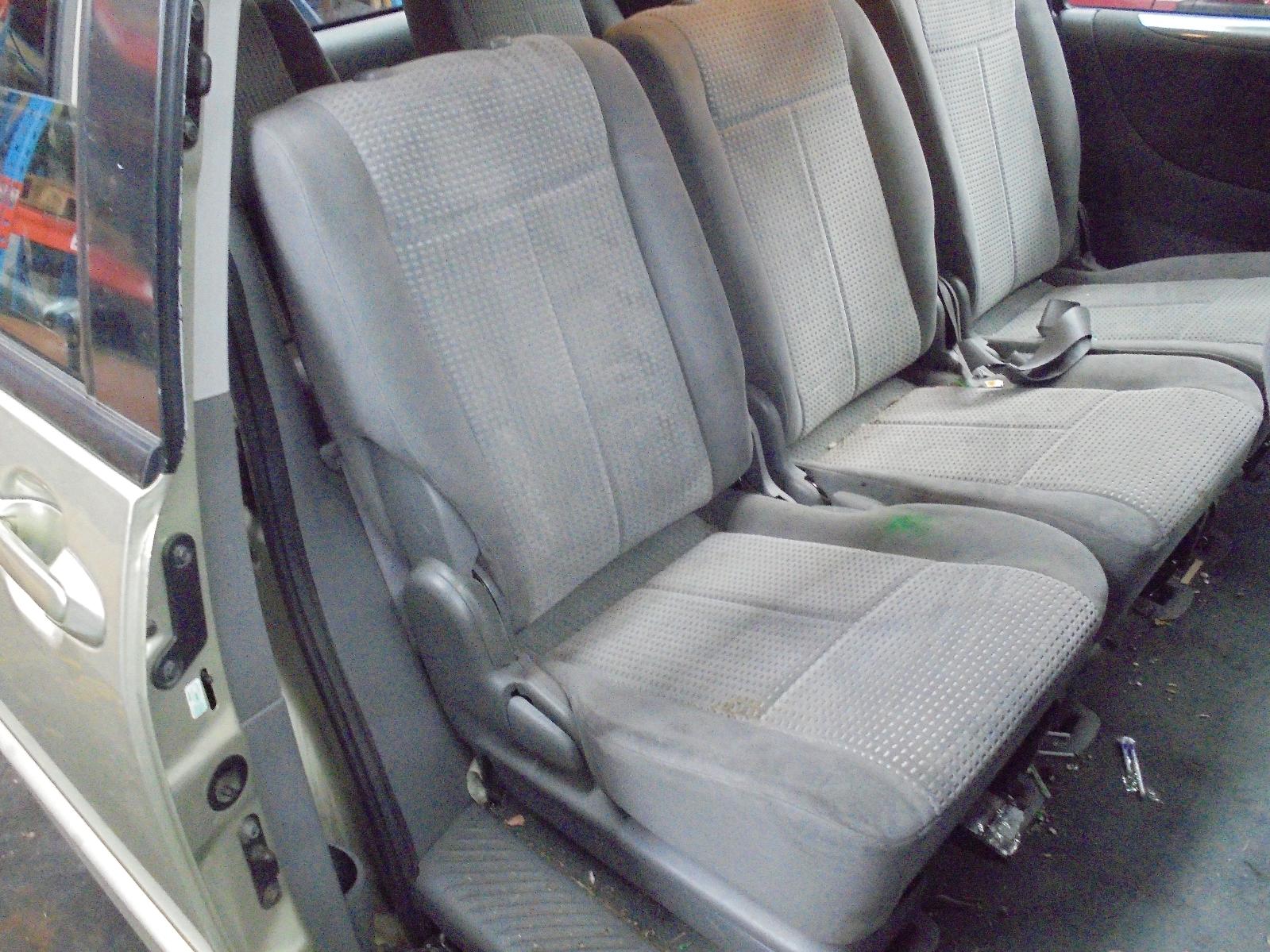 View Auto part Radio/Cd/Dvd/Sat/Tv Mazda Mpv 2005