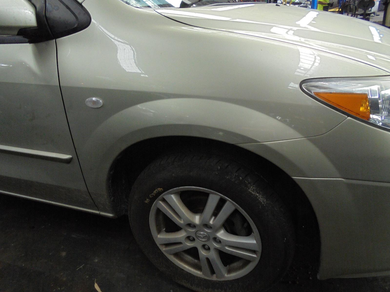 View Auto part Radio/Cd/Dvd/Sat/Tv Mazda Mpv 2005