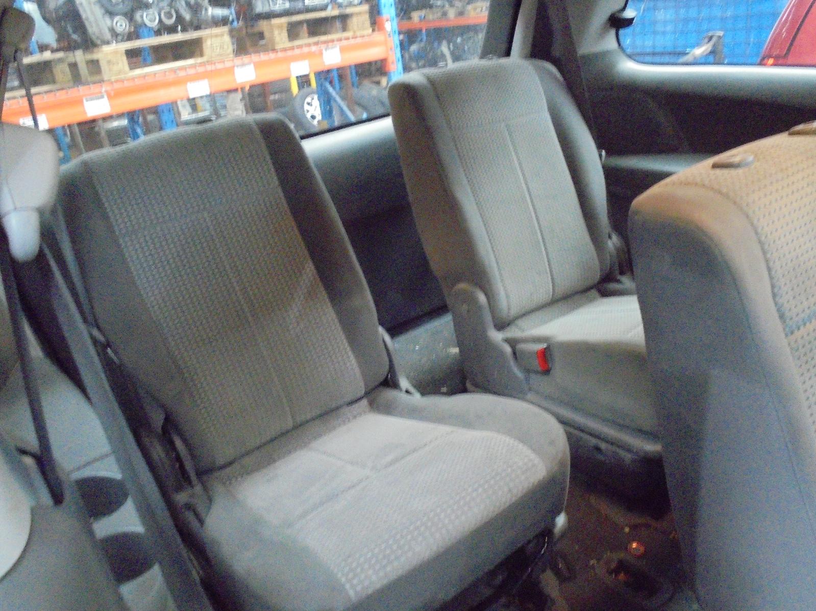 View Auto part Radio/Cd/Dvd/Sat/Tv Mazda Mpv 2005