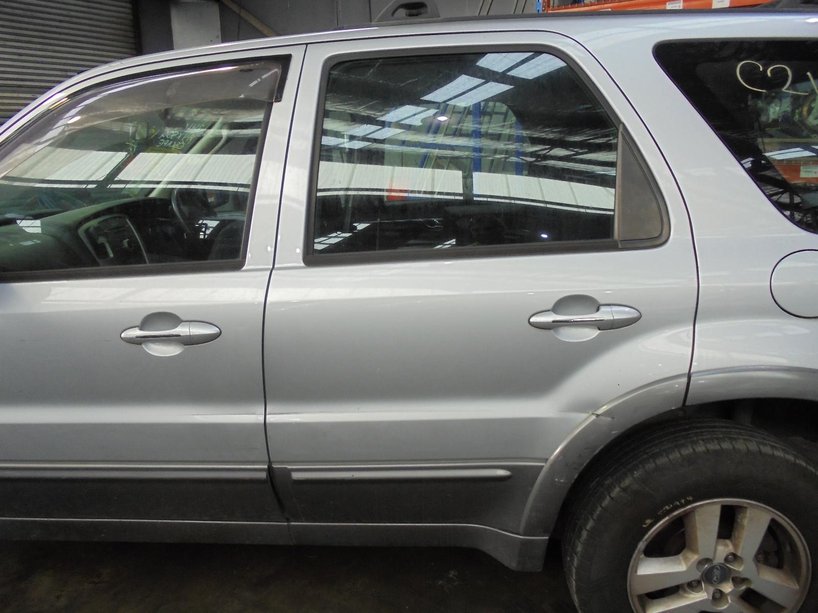 View Auto part Air Flow Meter Ford Escape 2007