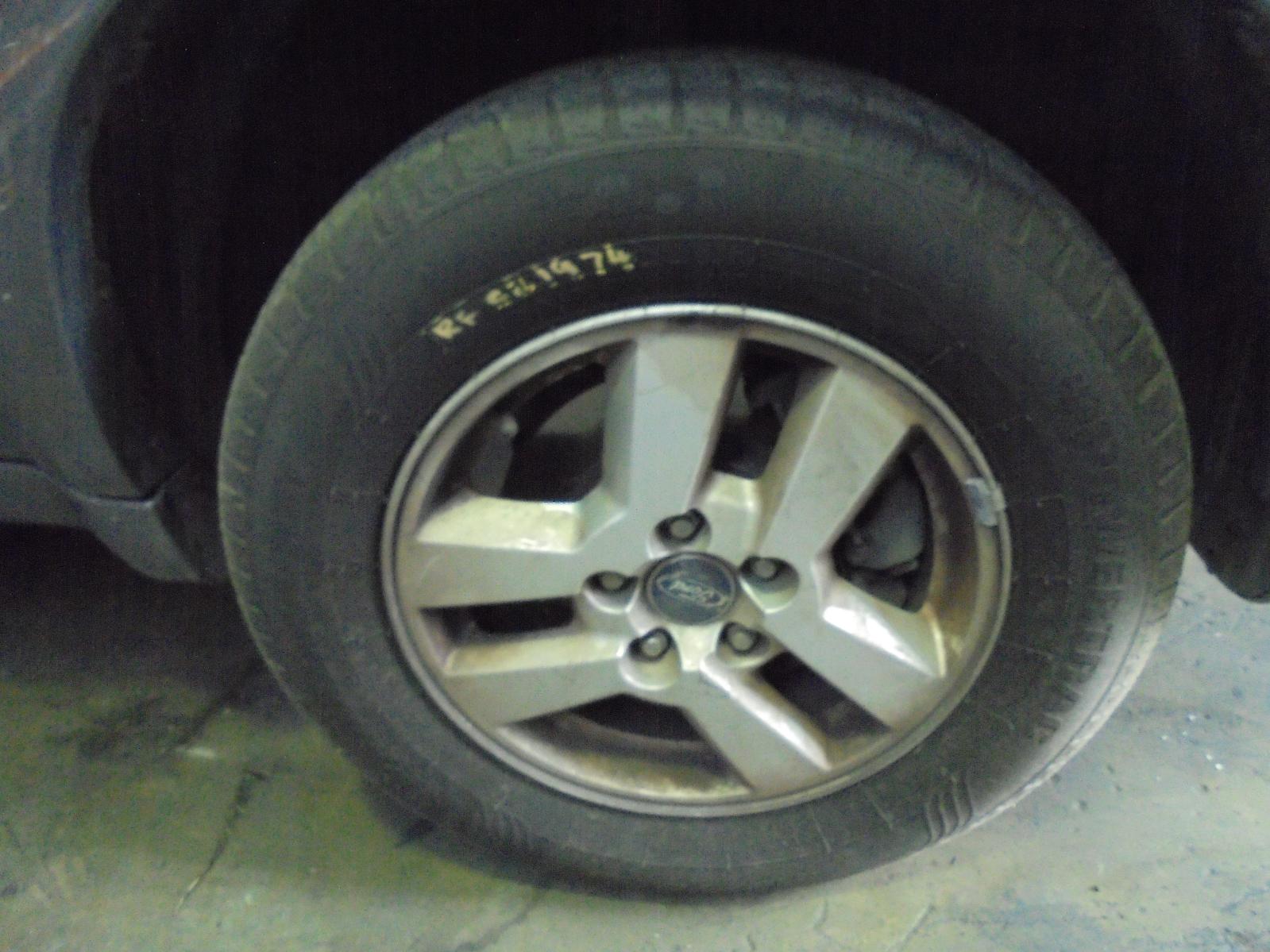 View Auto part Air Flow Meter Ford Escape 2007