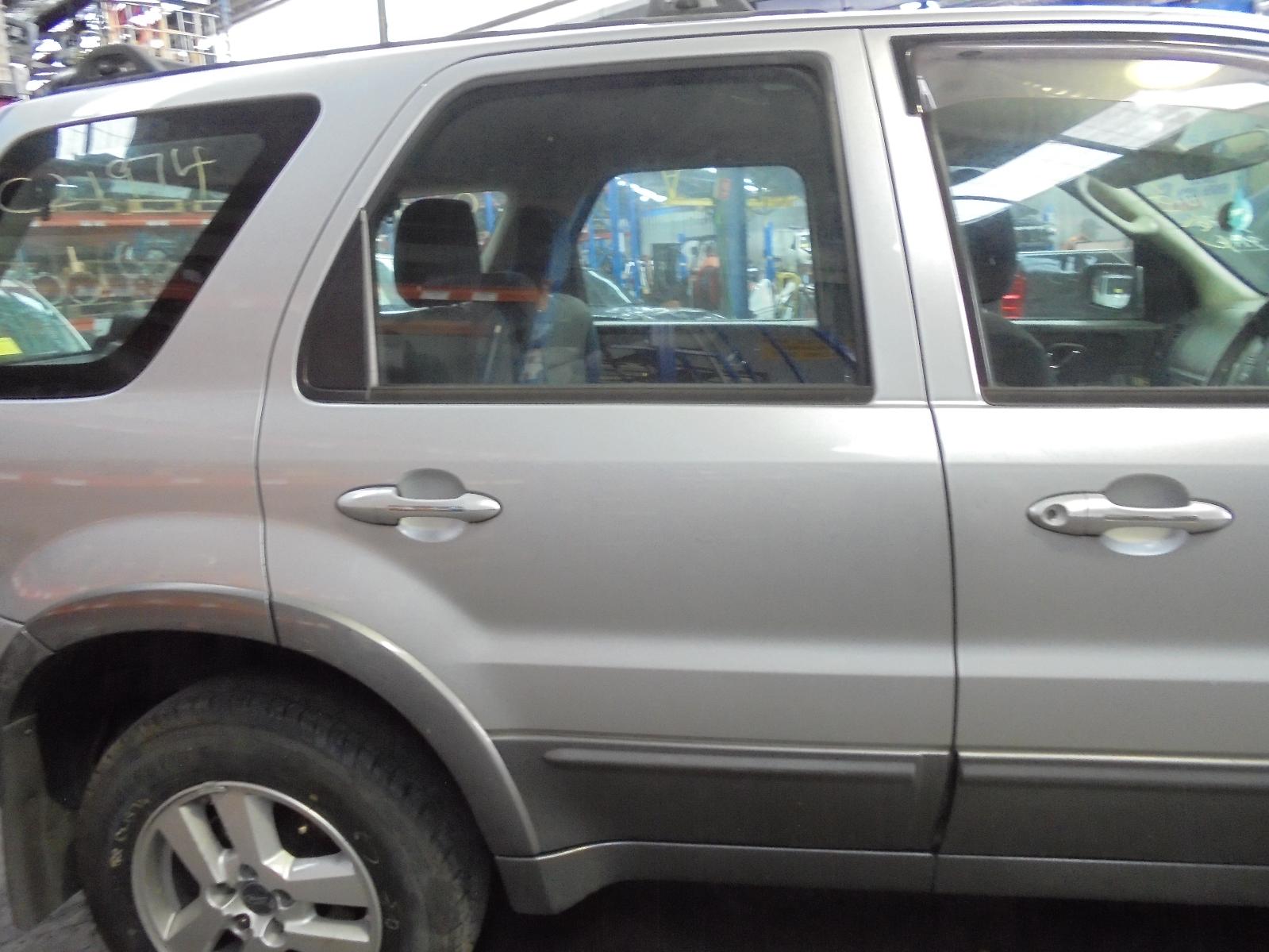 View Auto part Air Flow Meter Ford Escape 2007