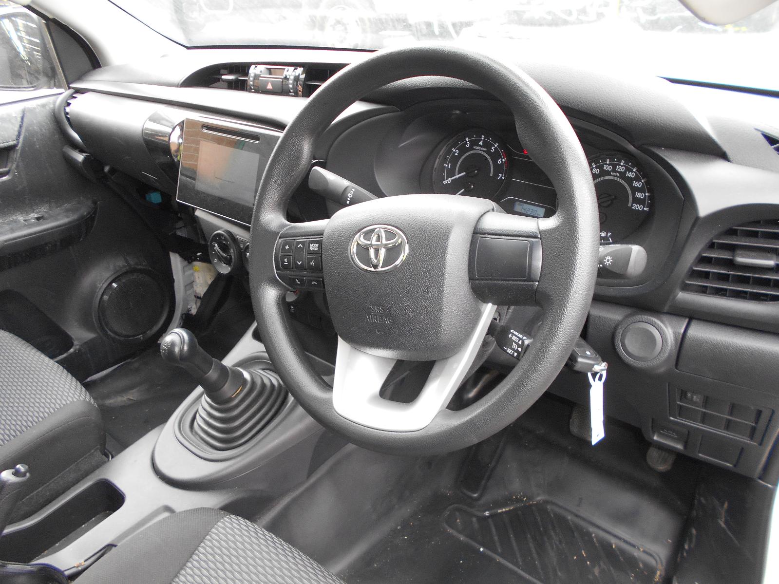 View Auto part Starter Toyota Hilux 2017
