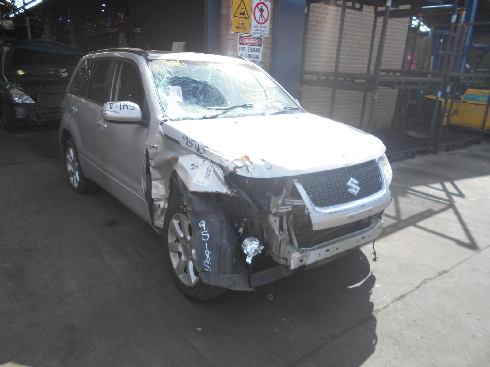 View Auto part null Suzuki Vitara 2011